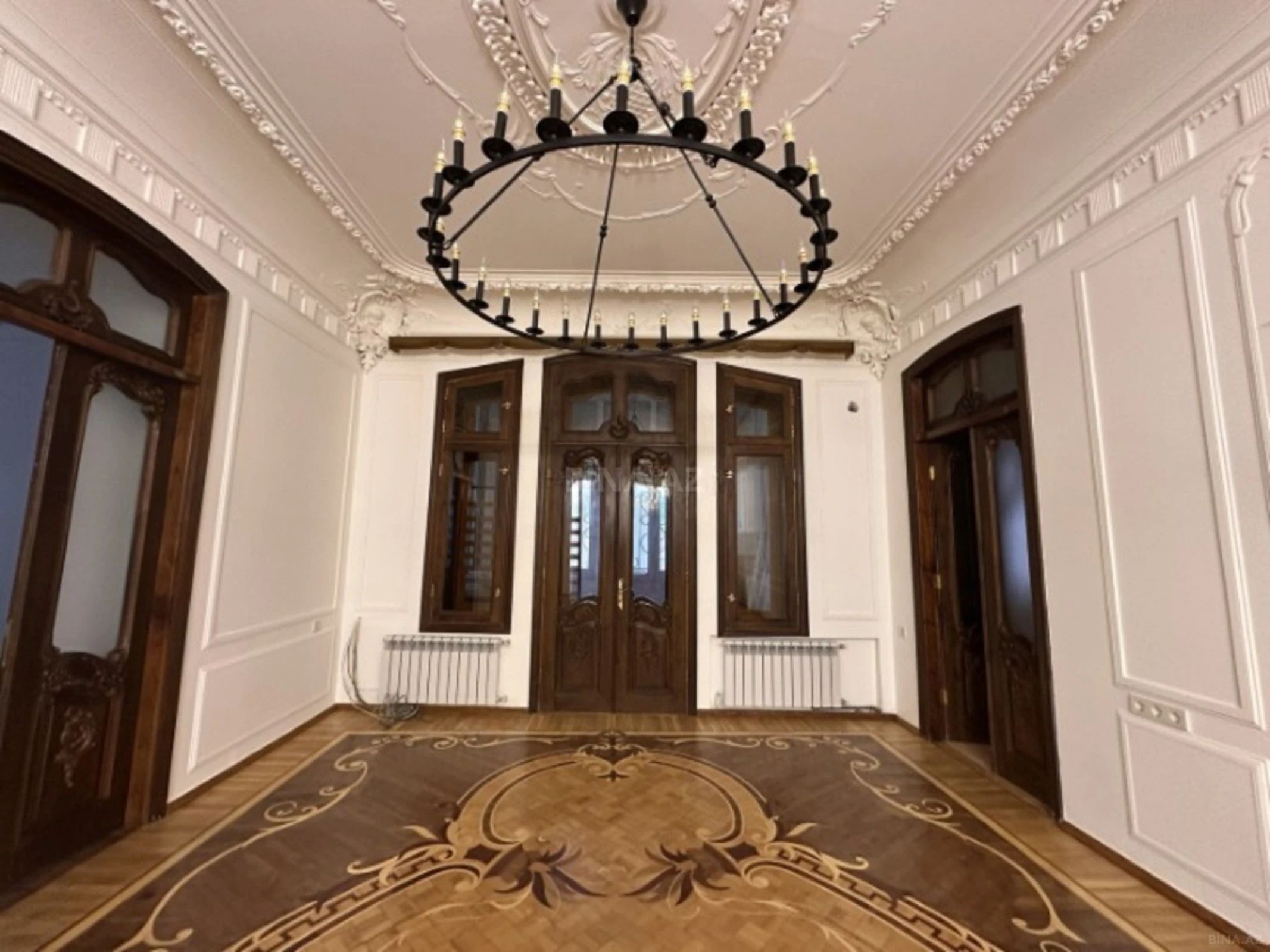 Kirayə verilir 5 otaqlı ofis 200 m²