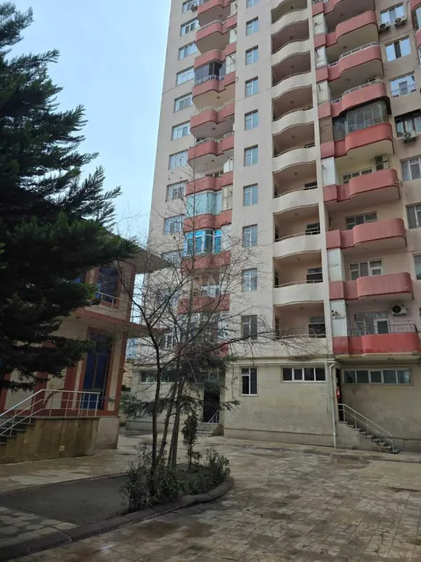 Satılır 2 otaqlı mənzil 80 m²
