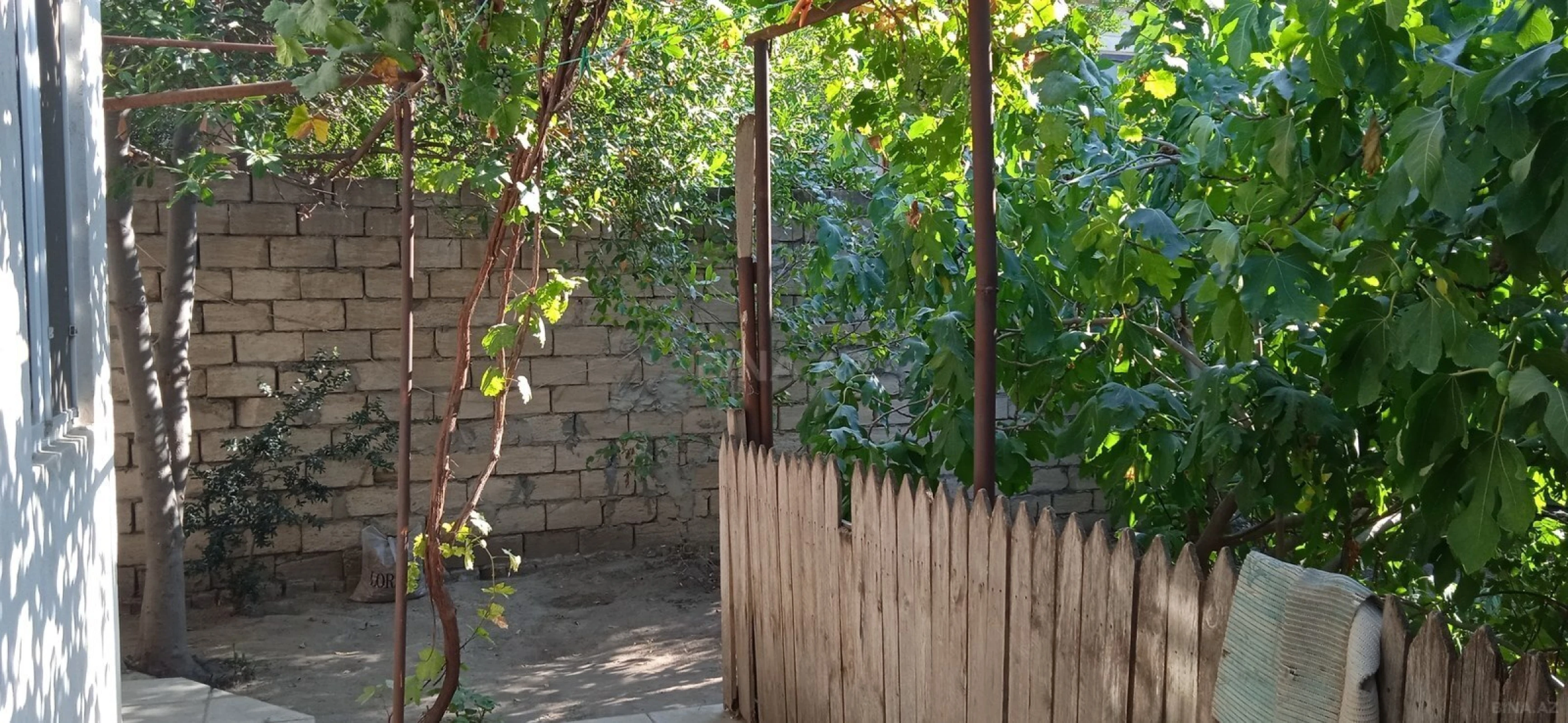 Satılır 1 otaqlı həyət evi 32 m²