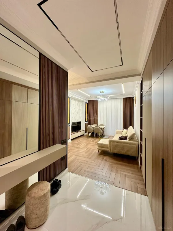 Kirayə verilir 2 otaqlı mənzil 70 m²