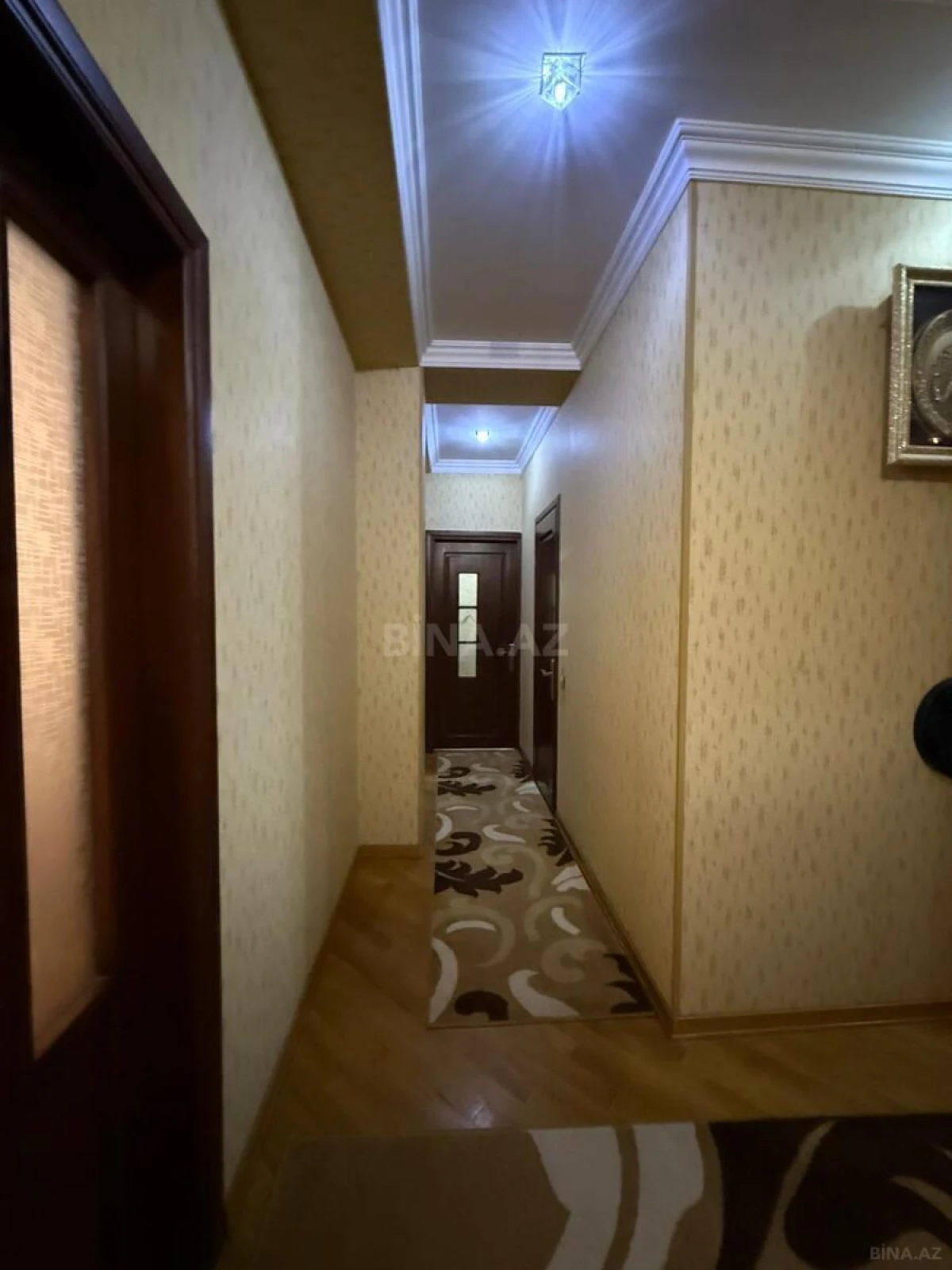 Satılır 3 otaqlı mənzil 110 m²