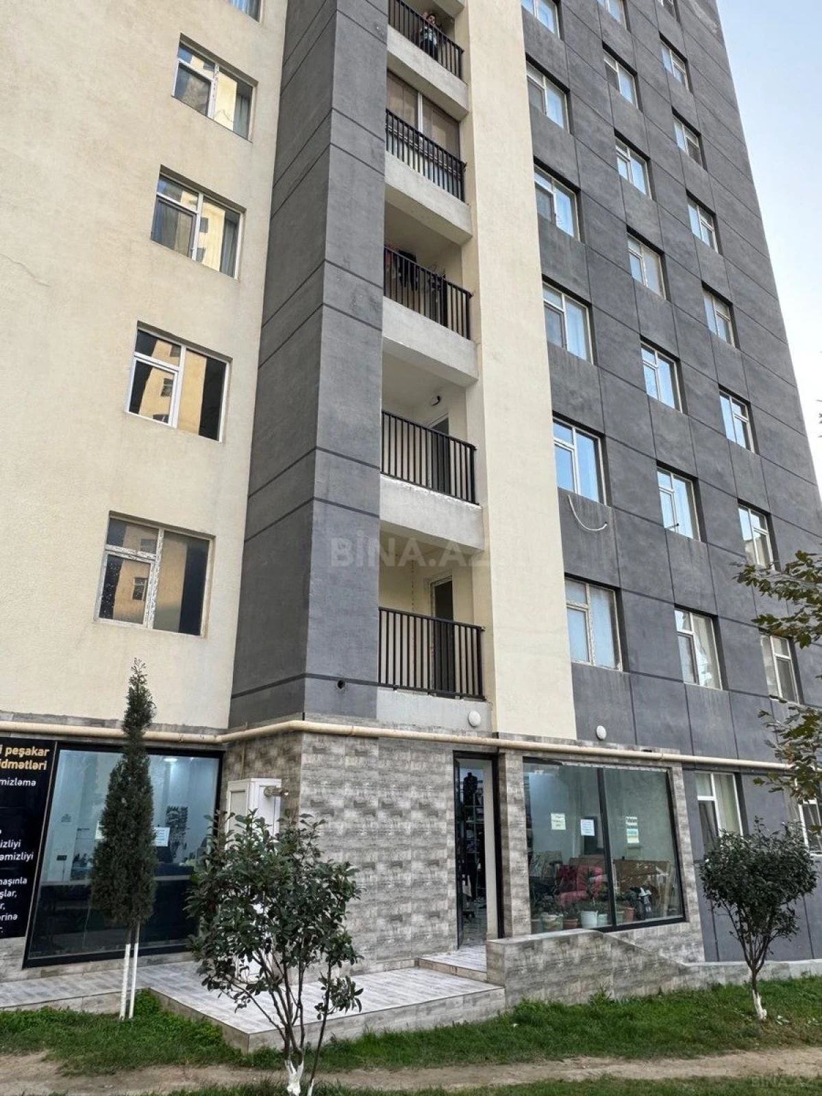 Satılır 2 otaqlı mənzil 85 m²