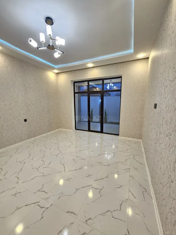 Satılır 4 otaqlı həyət evi 130 m²