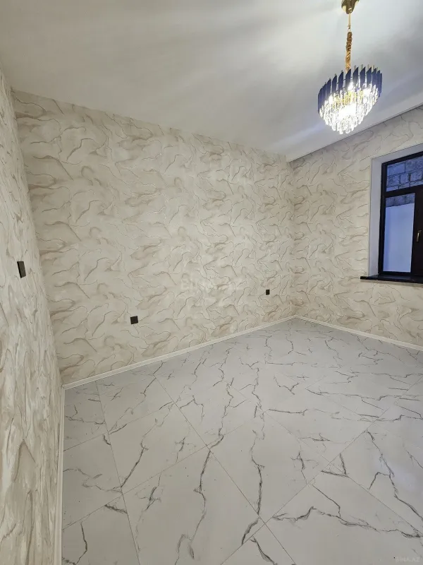 Satılır 4 otaqlı həyət evi 130 m²