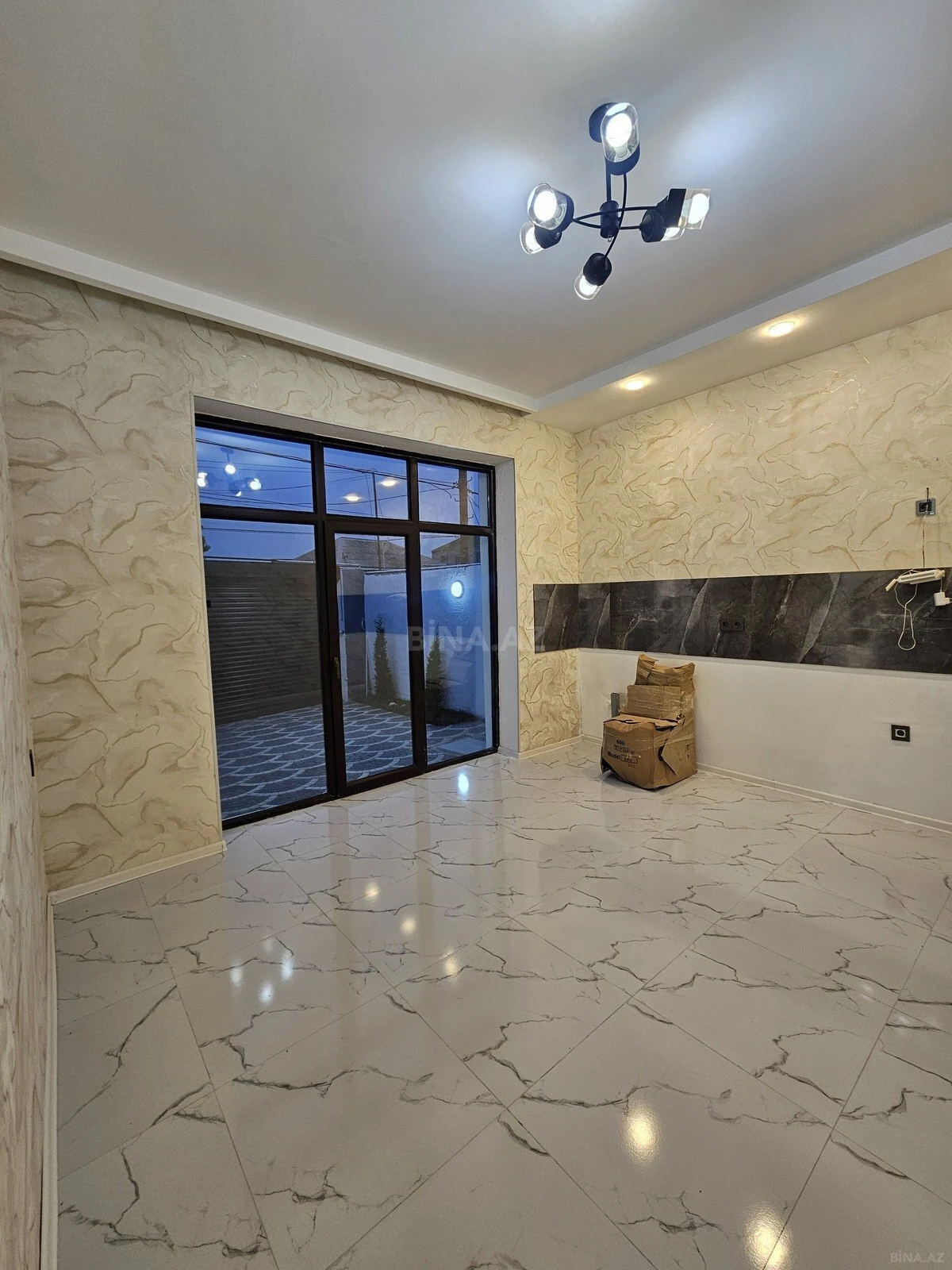 Satılır 4 otaqlı həyət evi 130 m²
