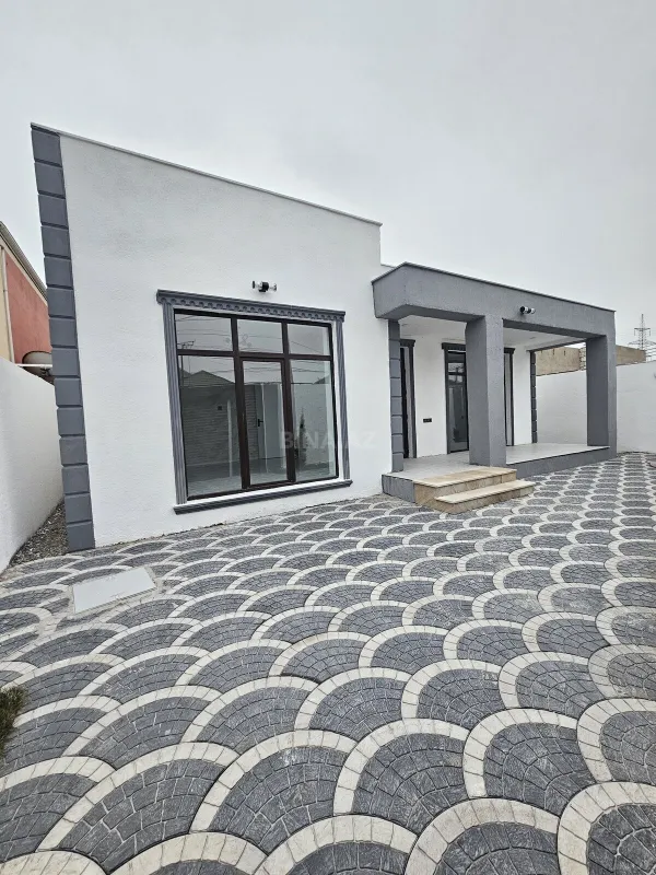 Satılır 4 otaqlı həyət evi 130 m²