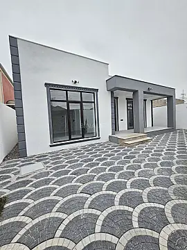 Satılır 4 otaqlı həyət evi 130 m²