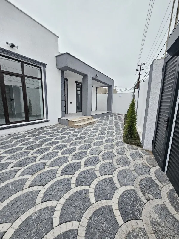 Satılır 4 otaqlı həyət evi 130 m²