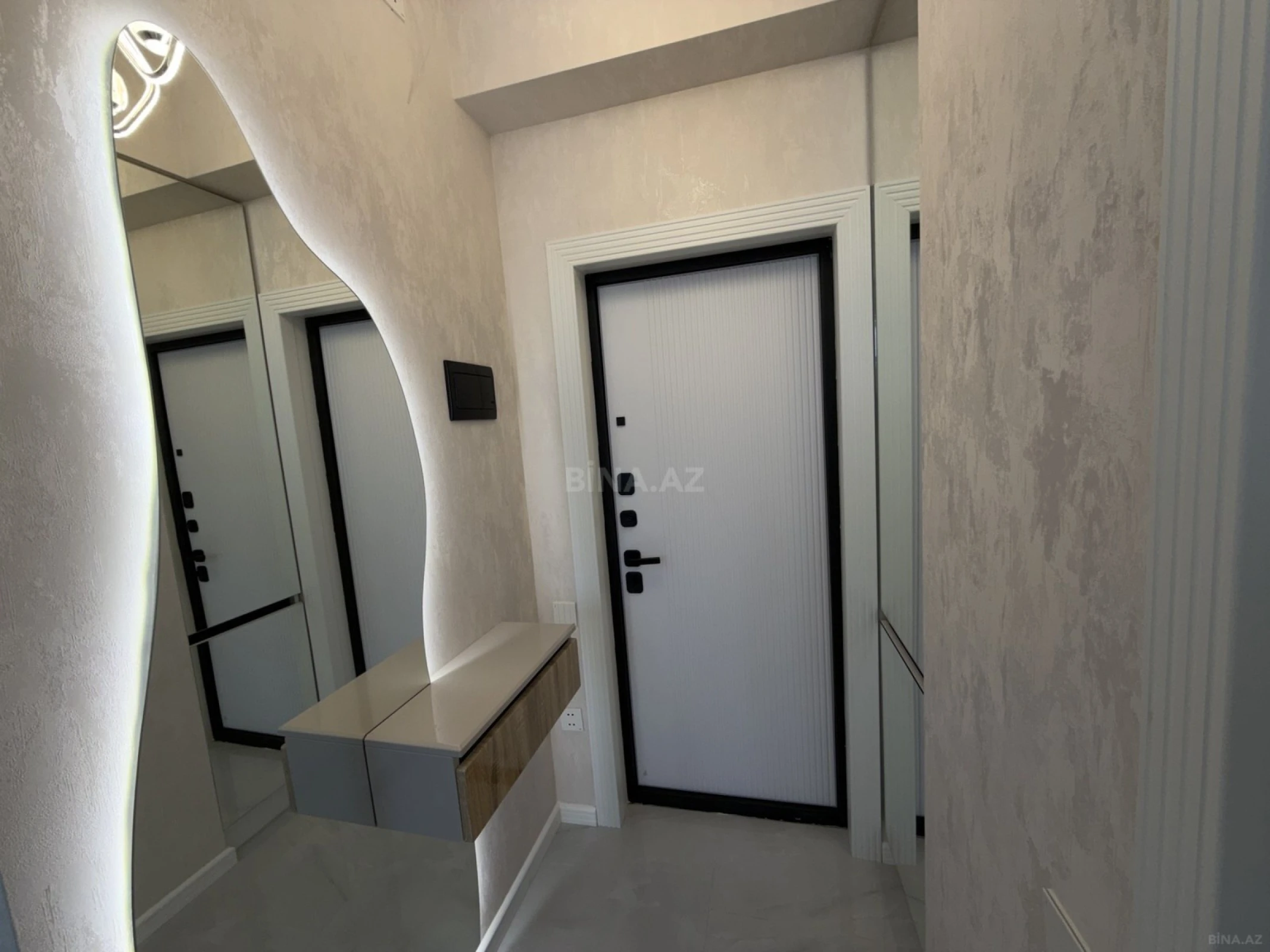 Satılır 1 otaqlı mənzil 38.5 m²