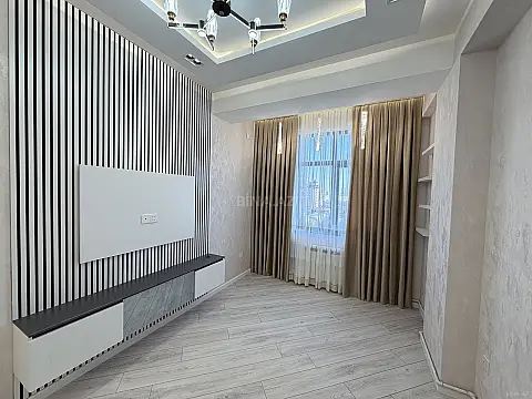 Satılır 1 otaqlı mənzil 38.5 m²