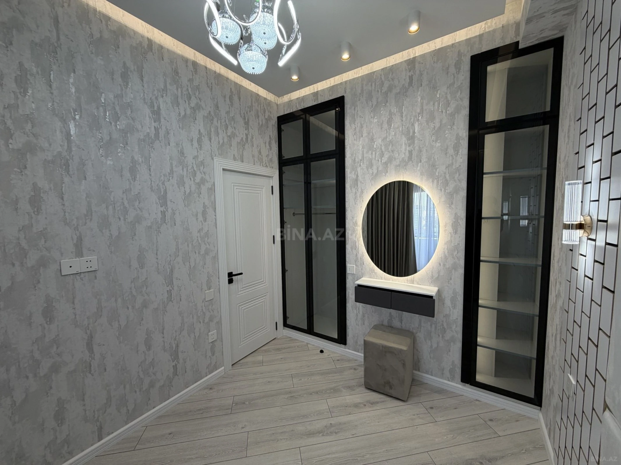 Satılır 1 otaqlı mənzil 38.5 m²