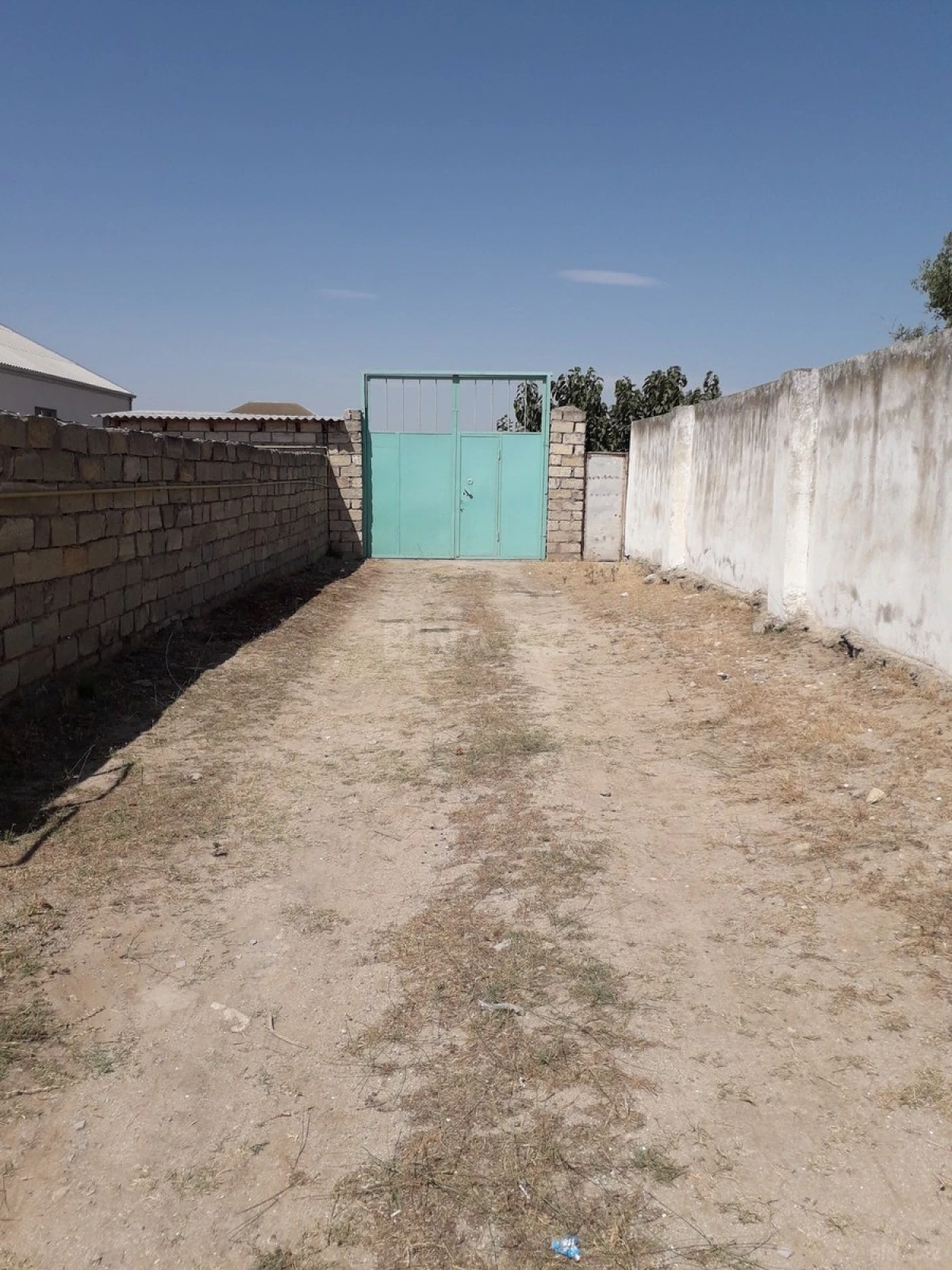 Satılır torpaq sahəsi 15 m²