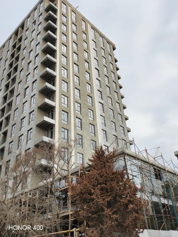 Satılır 2 otaqlı mənzil 80 m²