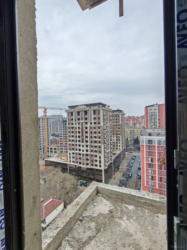 Satılır 2 otaqlı mənzil 80 m²