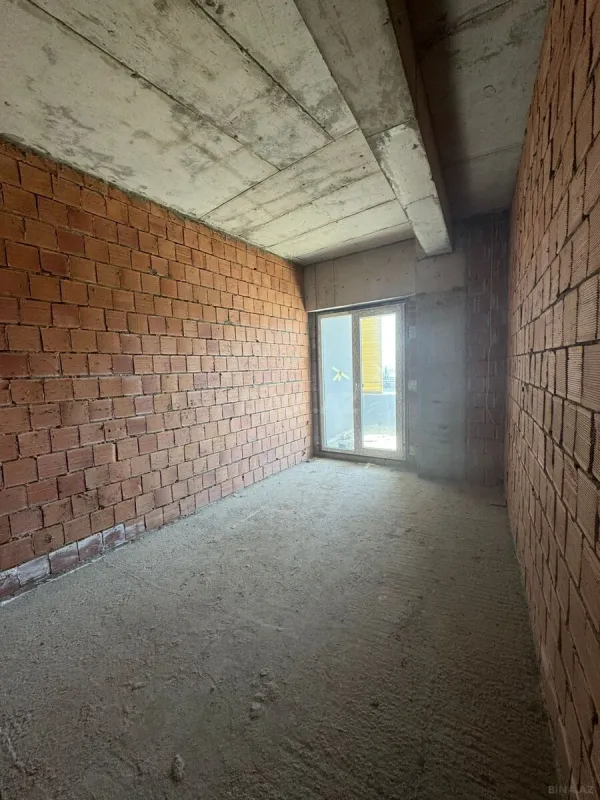 Satılır 2 otaqlı mənzil 90 m²