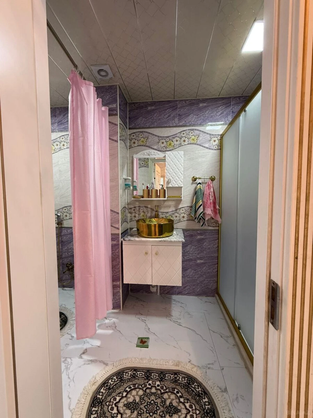 Satılır 3 otaqlı mənzil 140 m²