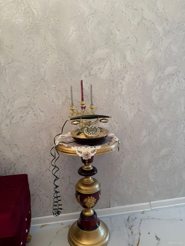 Satılır 3 otaqlı mənzil 140 m²