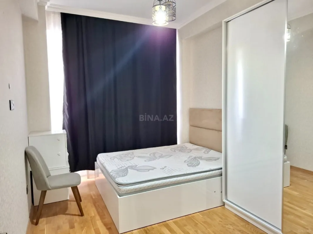 Satılır 2 otaqlı mənzil 64 m²