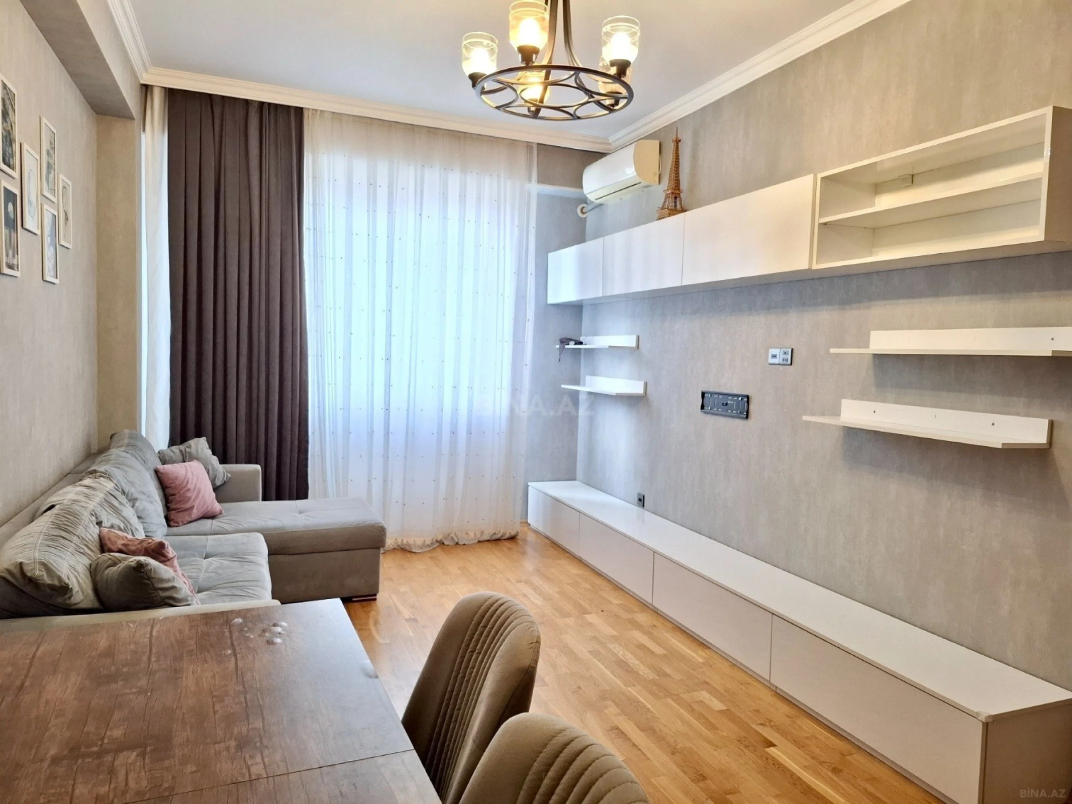 Satılır 2 otaqlı mənzil 64 m²