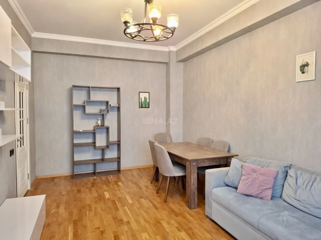 Satılır 2 otaqlı mənzil 64 m²