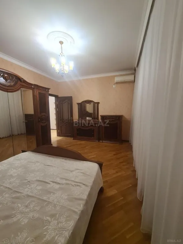 Kirayə verilir 2 otaqlı mənzil 100 m²