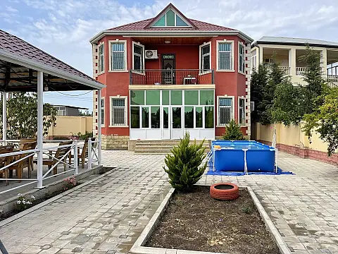 Satılır 5 otaqlı həyət evi 220 m² — Bakı, Novxanı 5 otaq 220.00 m²