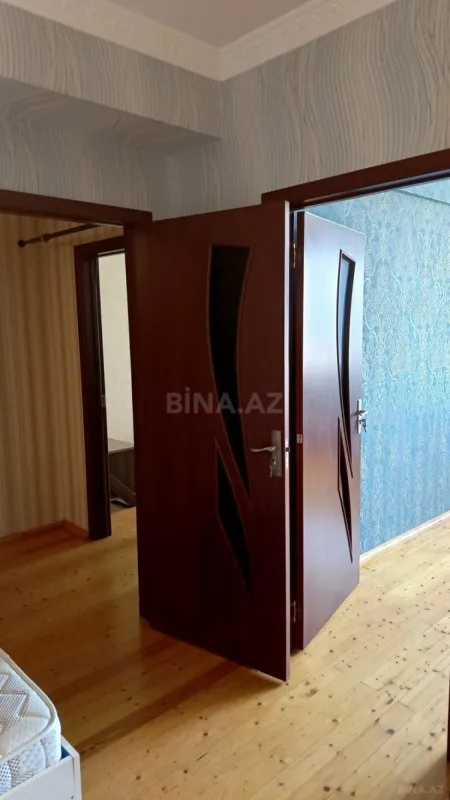 Satılır 3 otaqlı mənzil 83 m²