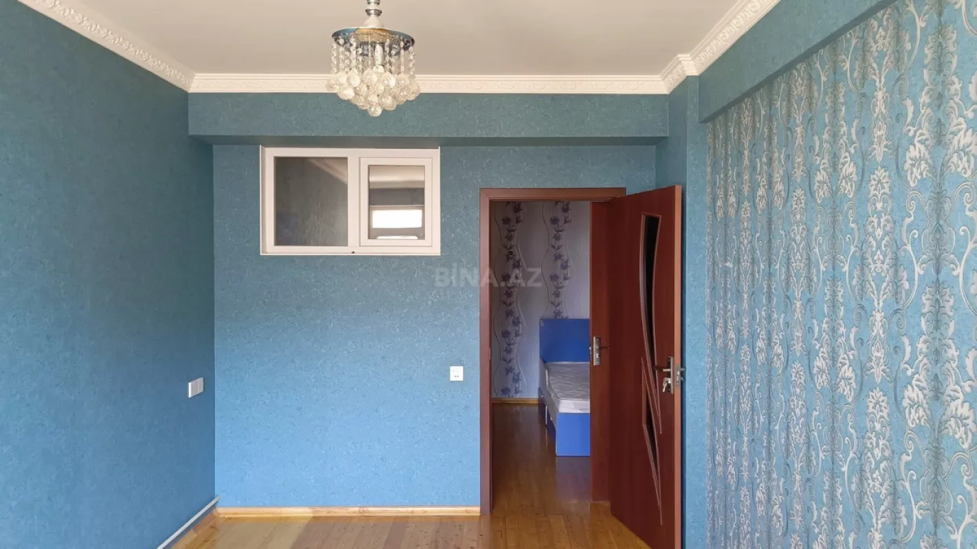 Satılır 3 otaqlı mənzil 83 m²