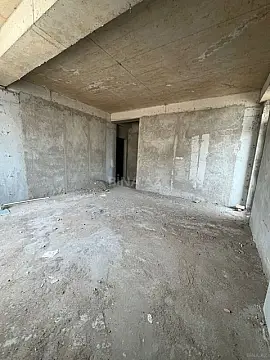 Satılır 3 otaqlı mənzil 156 m²