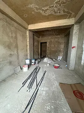 Satılır 3 otaqlı mənzil 156 m²