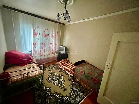 Satılır 2 otaqlı mənzil 70 m²