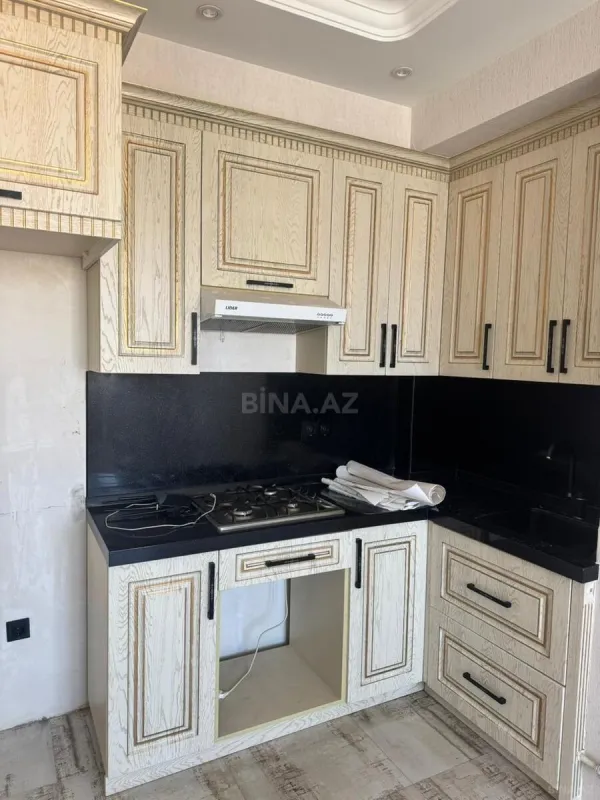 Satılır 2 otaqlı mənzil 70 m²
