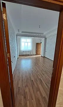 Satılır 2 otaqlı mənzil 70 m²
