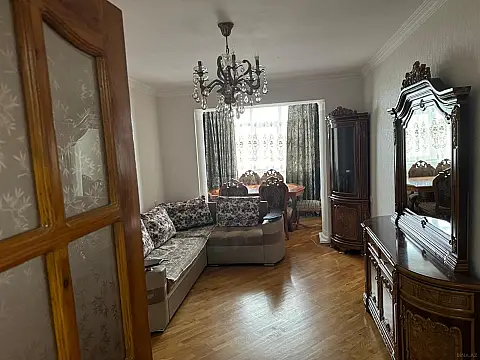 Kirayə verilir 2 otaqlı mənzil 55 m²