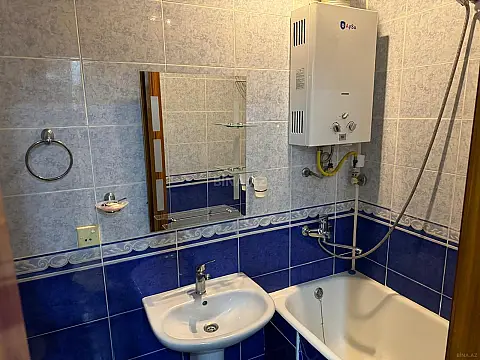 Kirayə verilir 2 otaqlı mənzil 55 m²