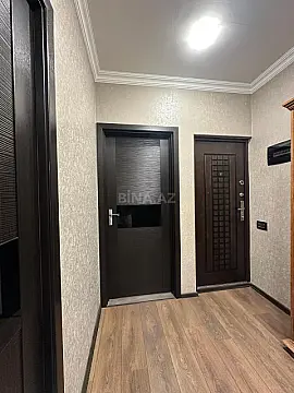 Satılır 4 otaqlı mənzil 100 m²