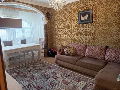 Satılır 3 otaqlı mənzil 110 m² — Bakı, Memar Əcəmi yanı 3 otaq 110.00 m²