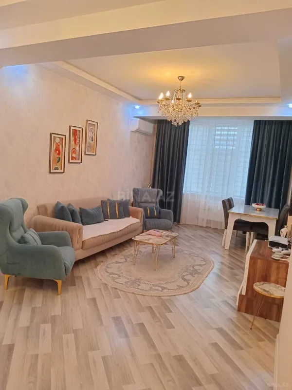 Satılır 4 otaqlı mənzil 105 m²