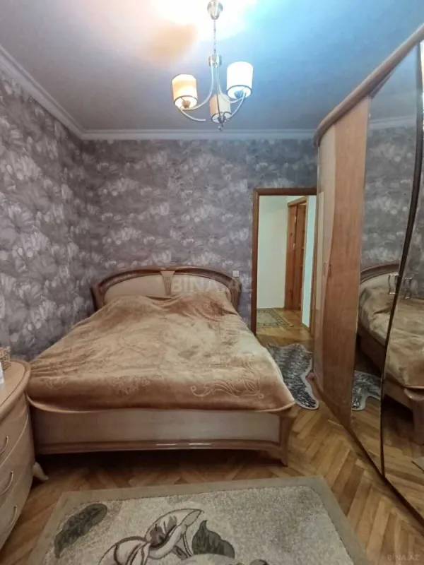 Satılır 2 otaqlı mənzil 60 m²