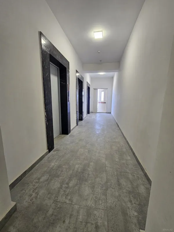 Satılır 3 otaqlı mənzil 140 m²