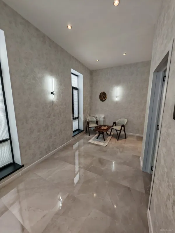Satılır 4 otaqlı həyət evi 270 m²