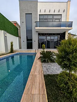 Satılır 4 otaqlı həyət evi 270 m² — Bakı 4 otaq 270.00 m²