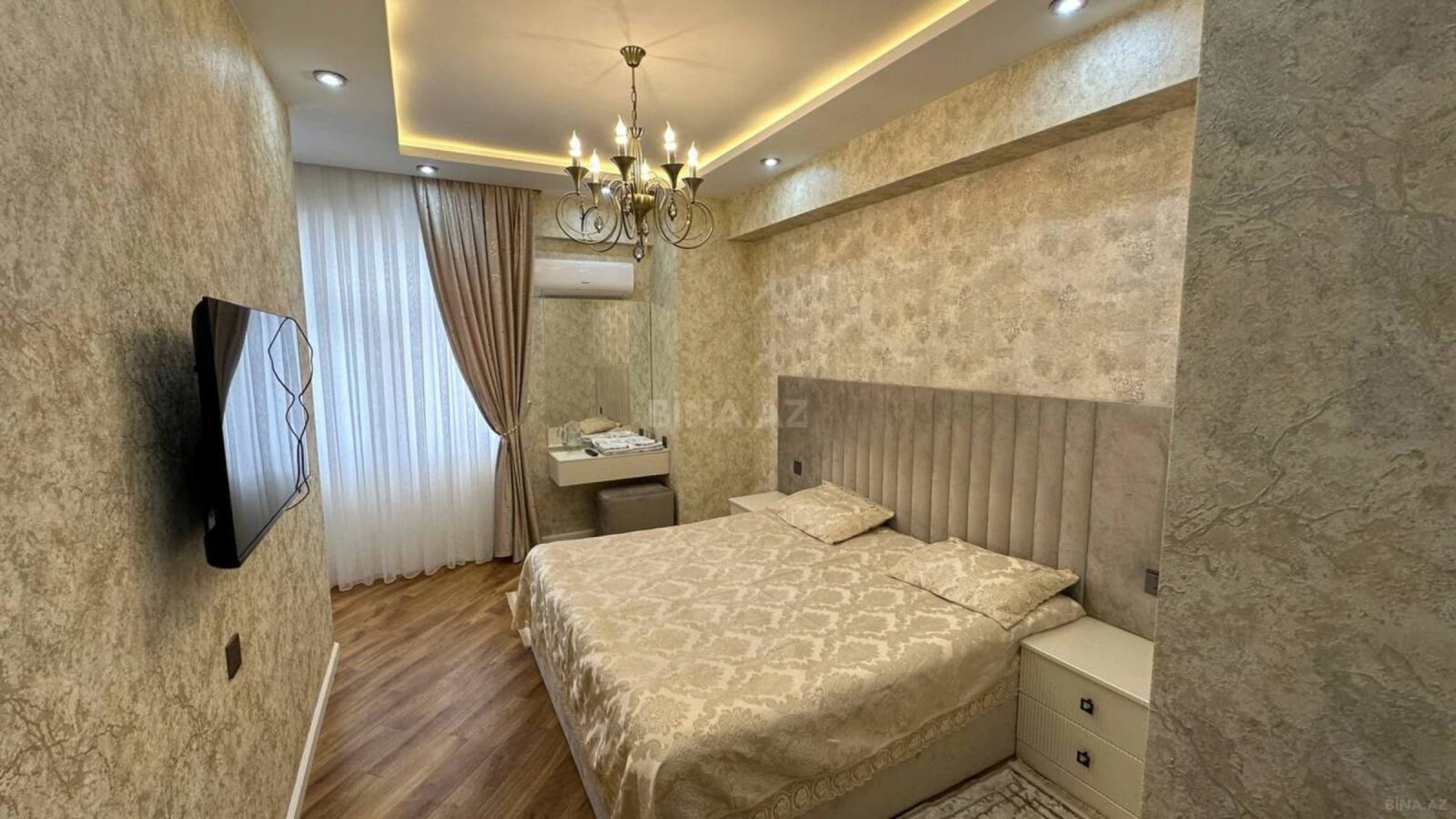 Satılır 2 otaqlı mənzil 100 m²