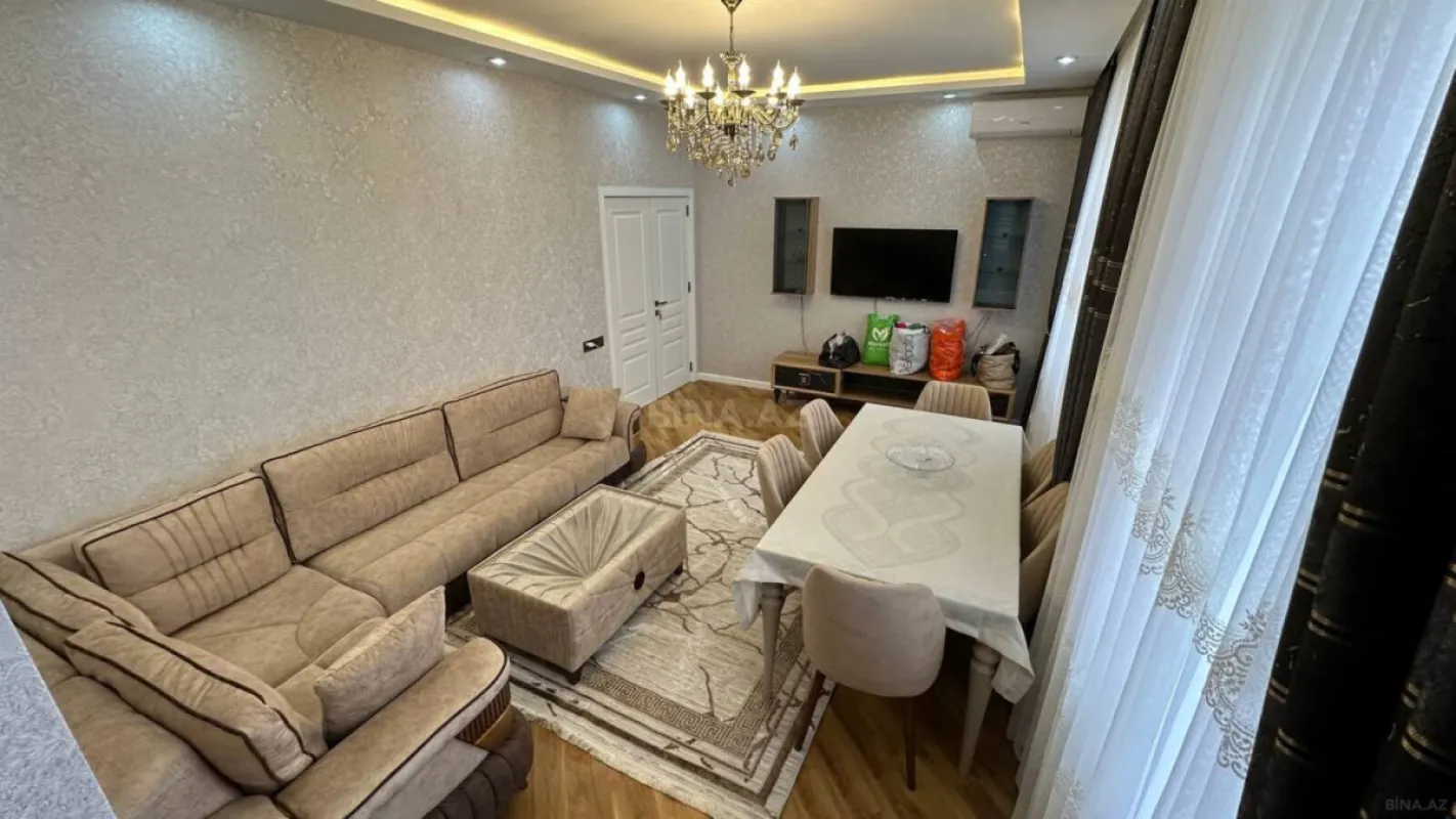 Satılır 2 otaqlı mənzil 100 m²