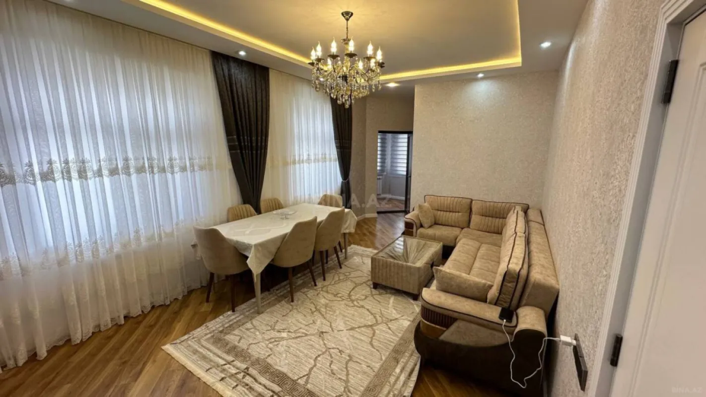 Satılır 2 otaqlı mənzil 100 m²