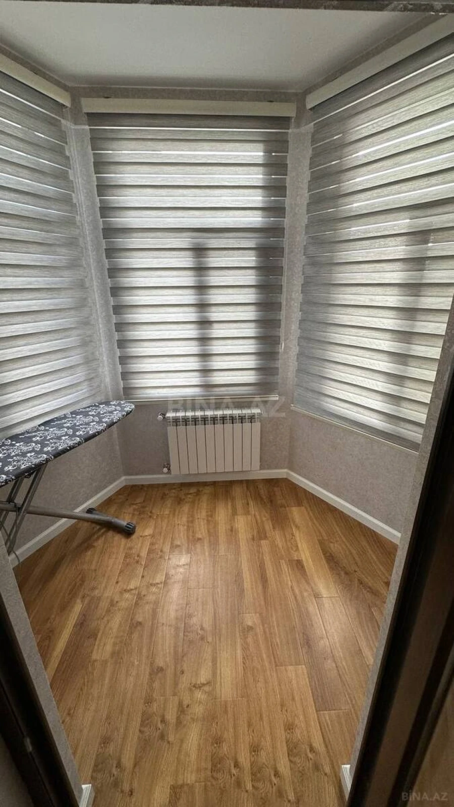 Satılır 2 otaqlı mənzil 100 m²