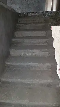 Satılır 6 otaqlı həyət evi 240 m²