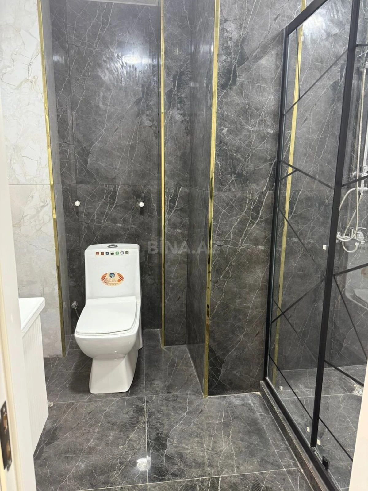 Satılır 2 otaqlı mənzil 59 m²
