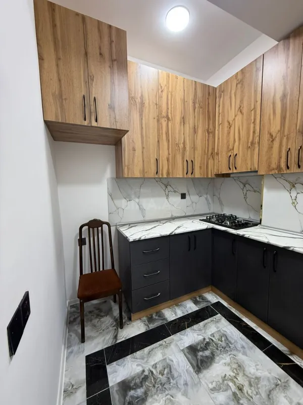 Satılır 2 otaqlı mənzil 59 m²