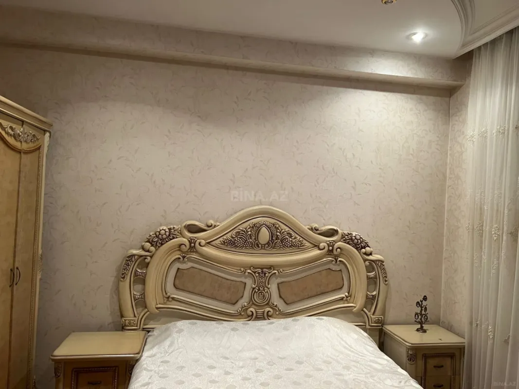 Satılır 3 otaqlı mənzil 95 m²